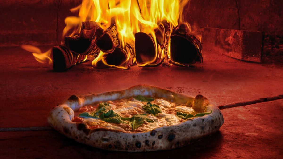 Sunset Suppers & Sizzling Slices: Crafting Unforgettable Family Memories with Your Outdoor Pizza Oven